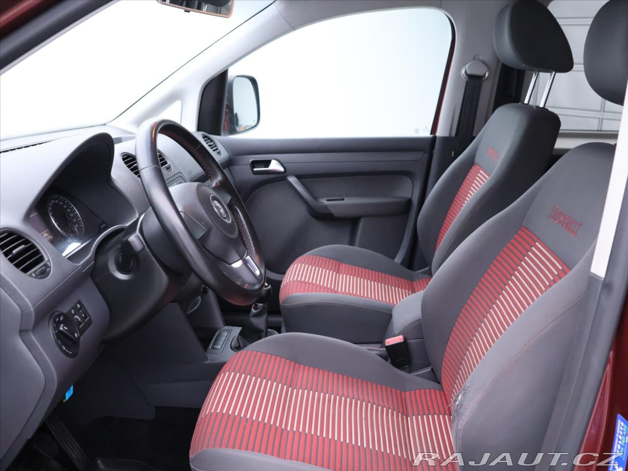 2011 Volkswagen Caddy - 10