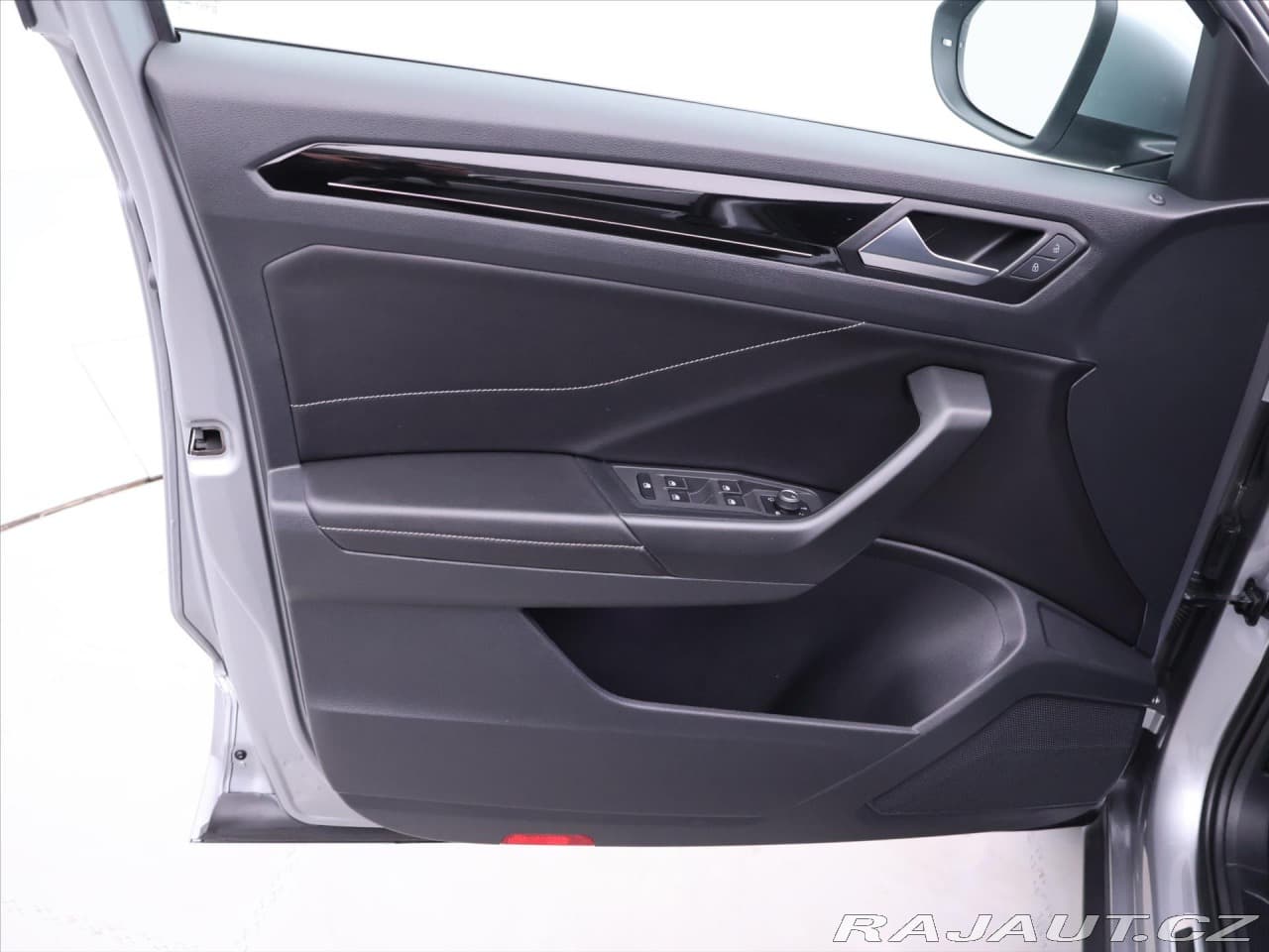 2022 Volkswagen T-Roc - 11