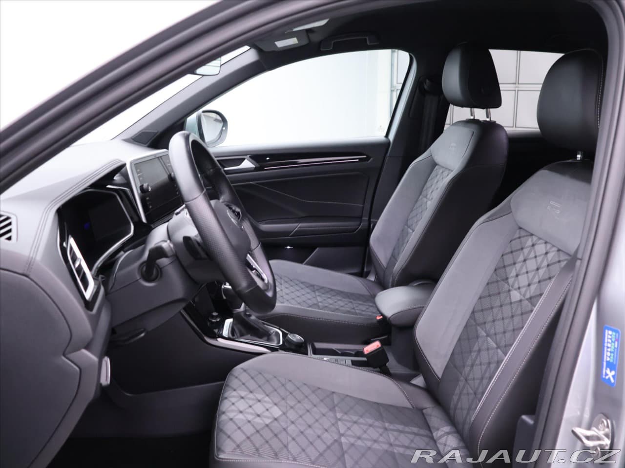 2022 Volkswagen T-Roc - 12