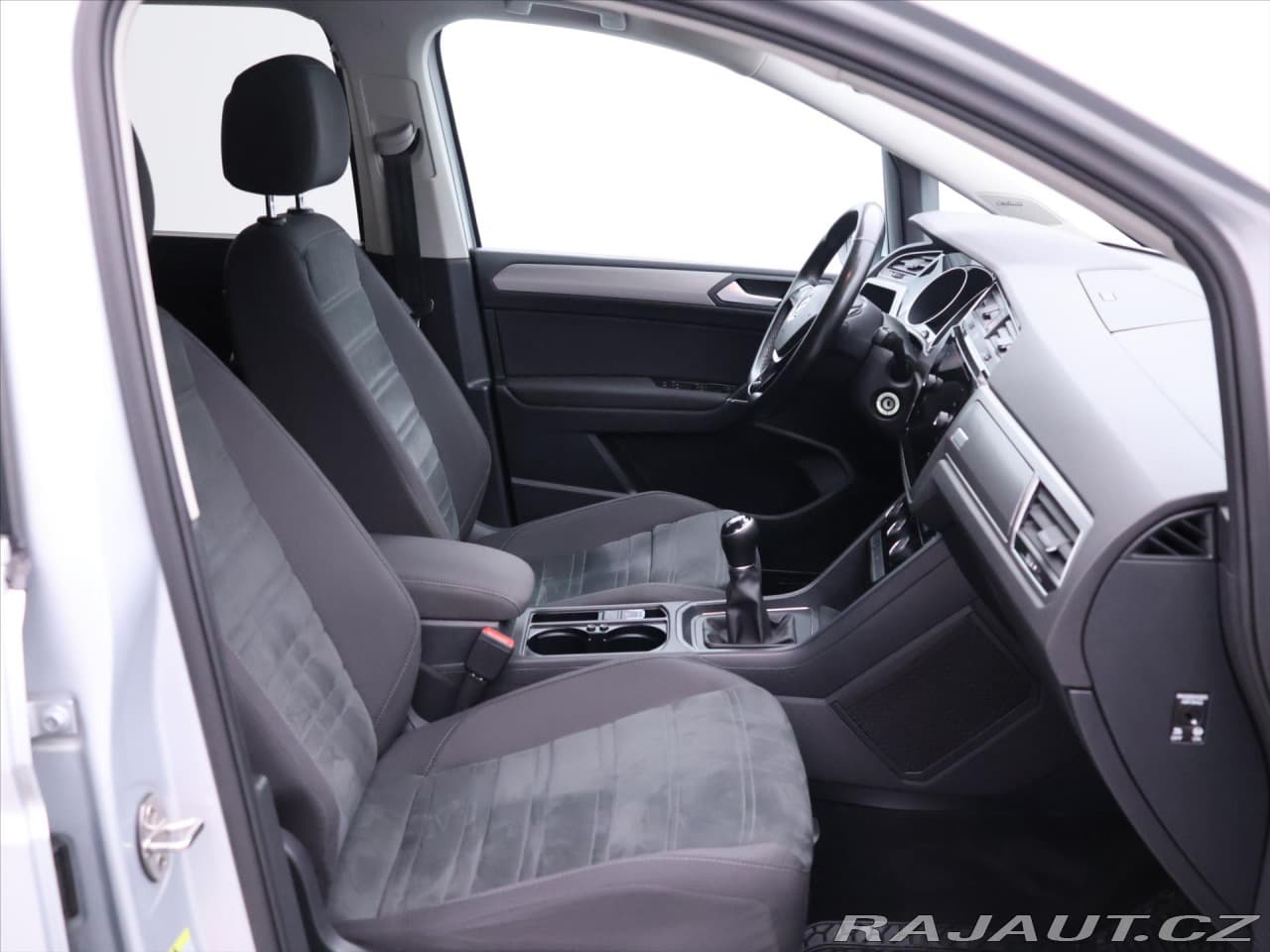 2020 Volkswagen Touran - 13