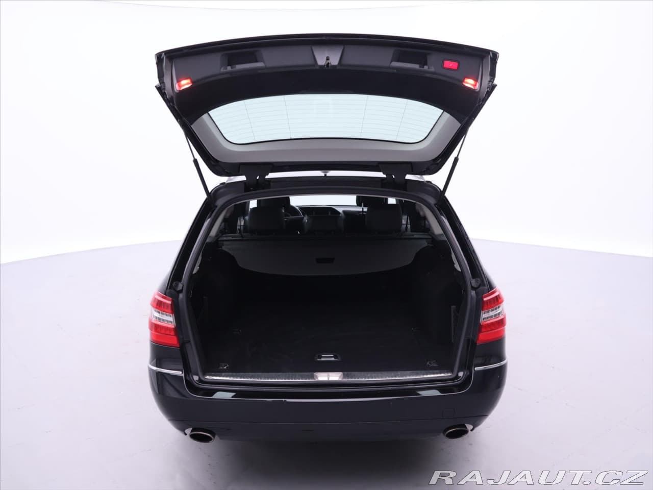 2009 Mercedes-Benz E-Class - 9