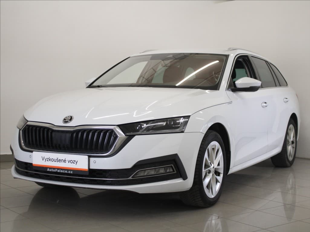 Škoda Octavia 2,0 TDi Style ACC Kessy Č
