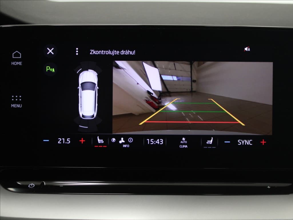 2022 Škoda Octavia - 10