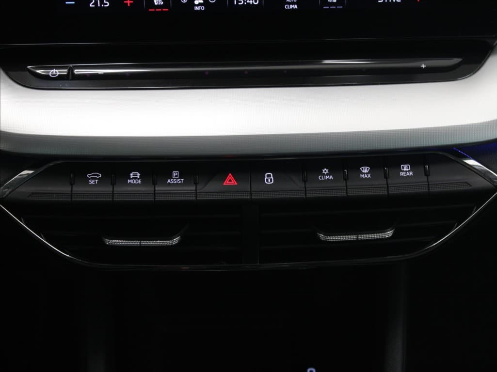 2022 Škoda Octavia - 17