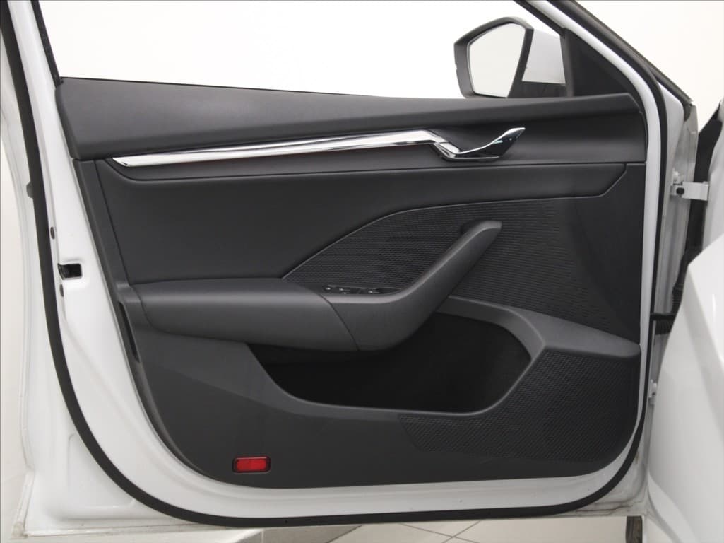 2022 Škoda Octavia - 18