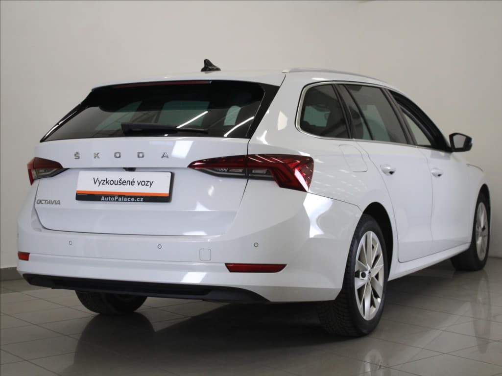 2022 Škoda Octavia - 3