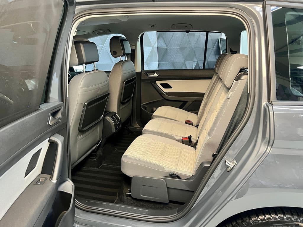 2024 Volkswagen Touran - 12