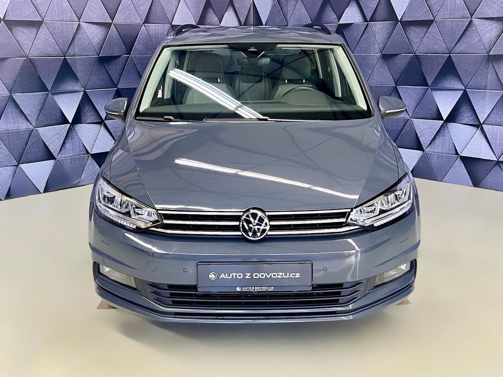 2024 Volkswagen Touran - 3