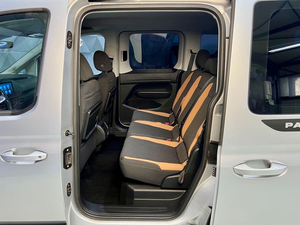 2024 Volkswagen Caddy - 12