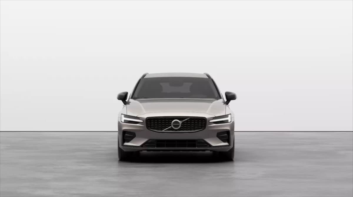 2025 Volvo V60 - 4