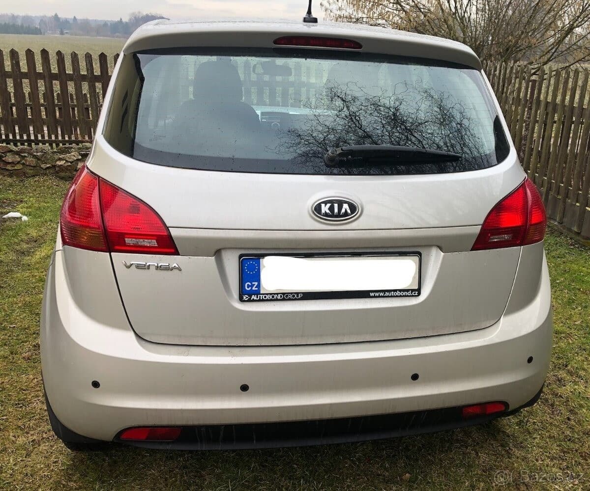 2012 Kia Venga - 8