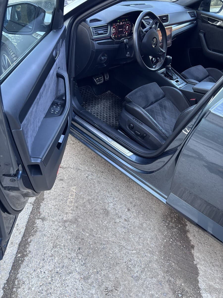 2019 Škoda Superb - 8