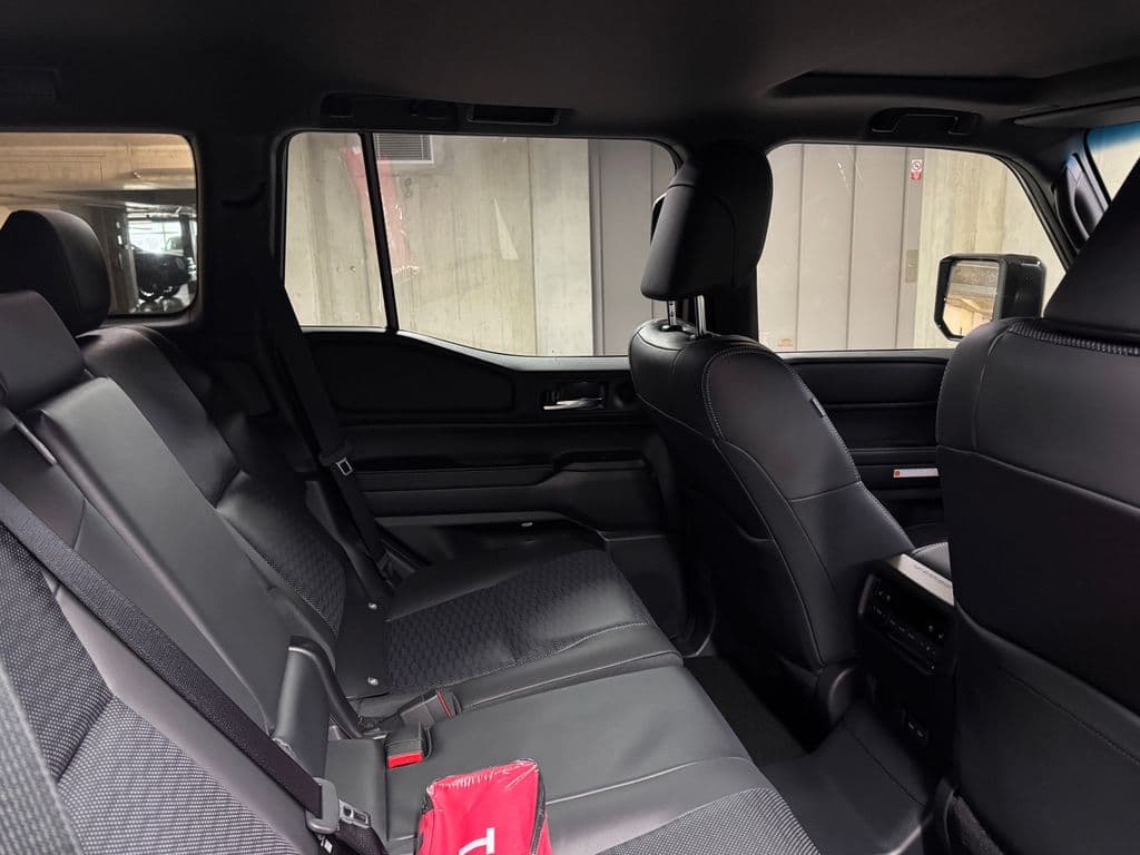 2026 Toyota Land Cruiser - 11