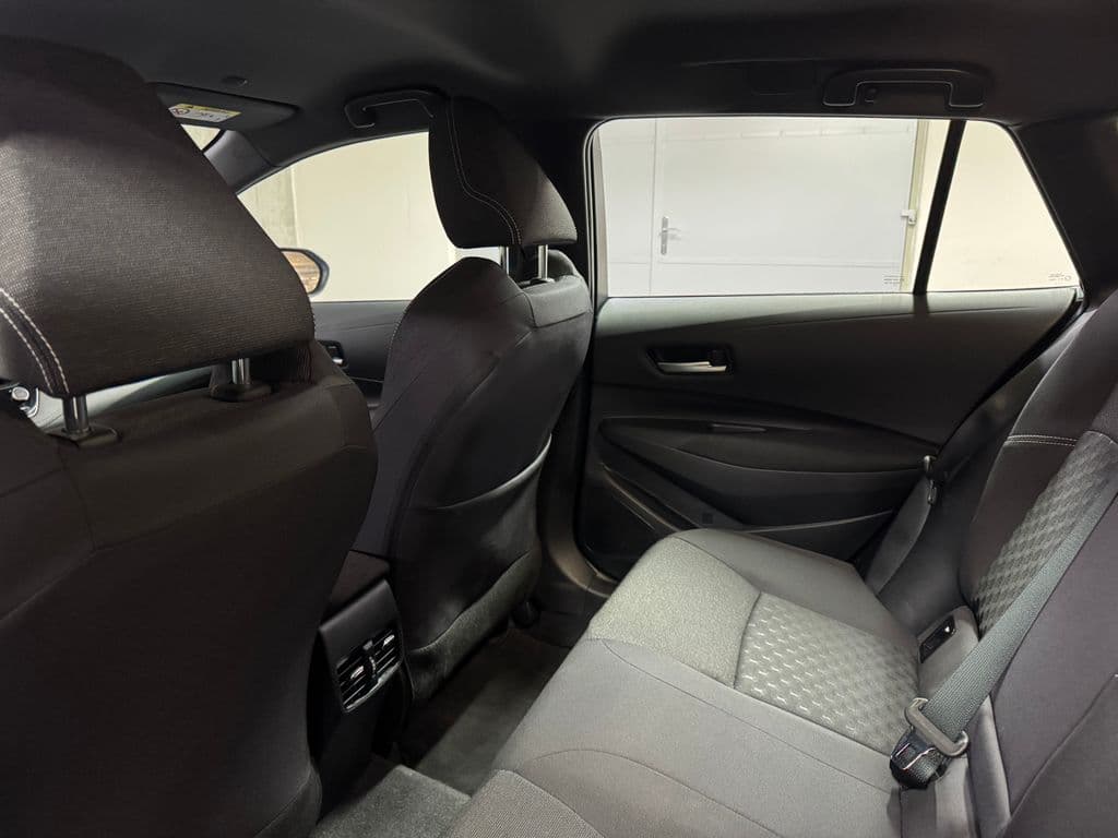 2025 Toyota Corolla - 10