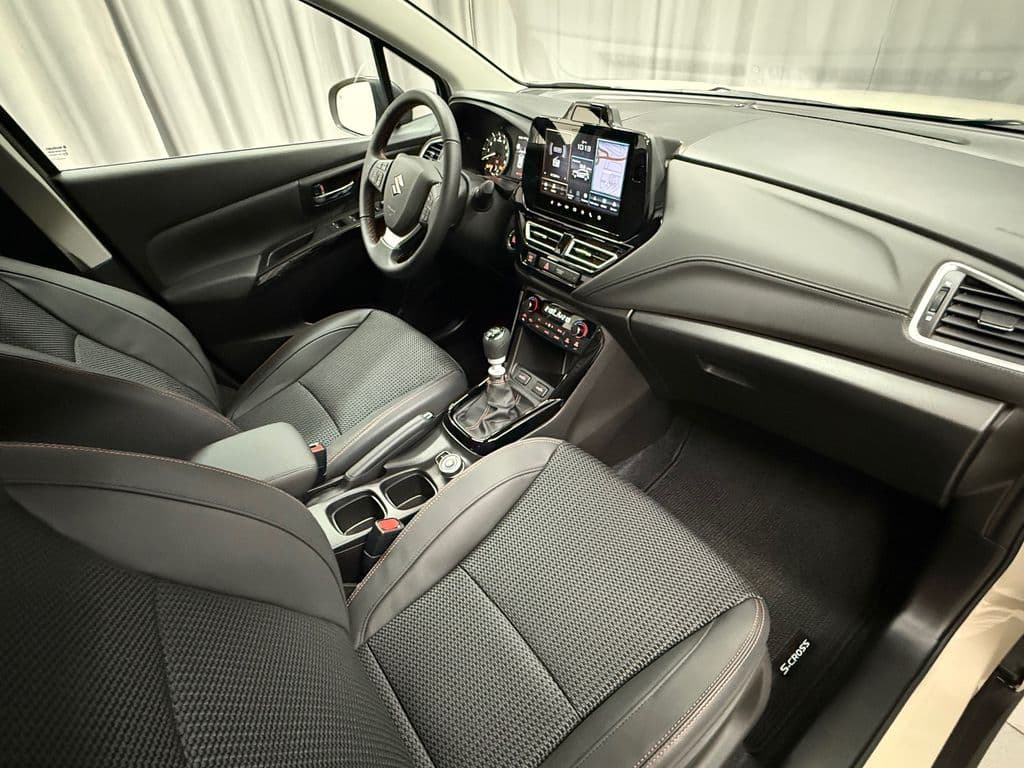 2026 Suzuki S-Cross - 10