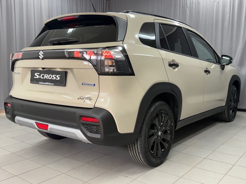 2026 Suzuki S-Cross - 8