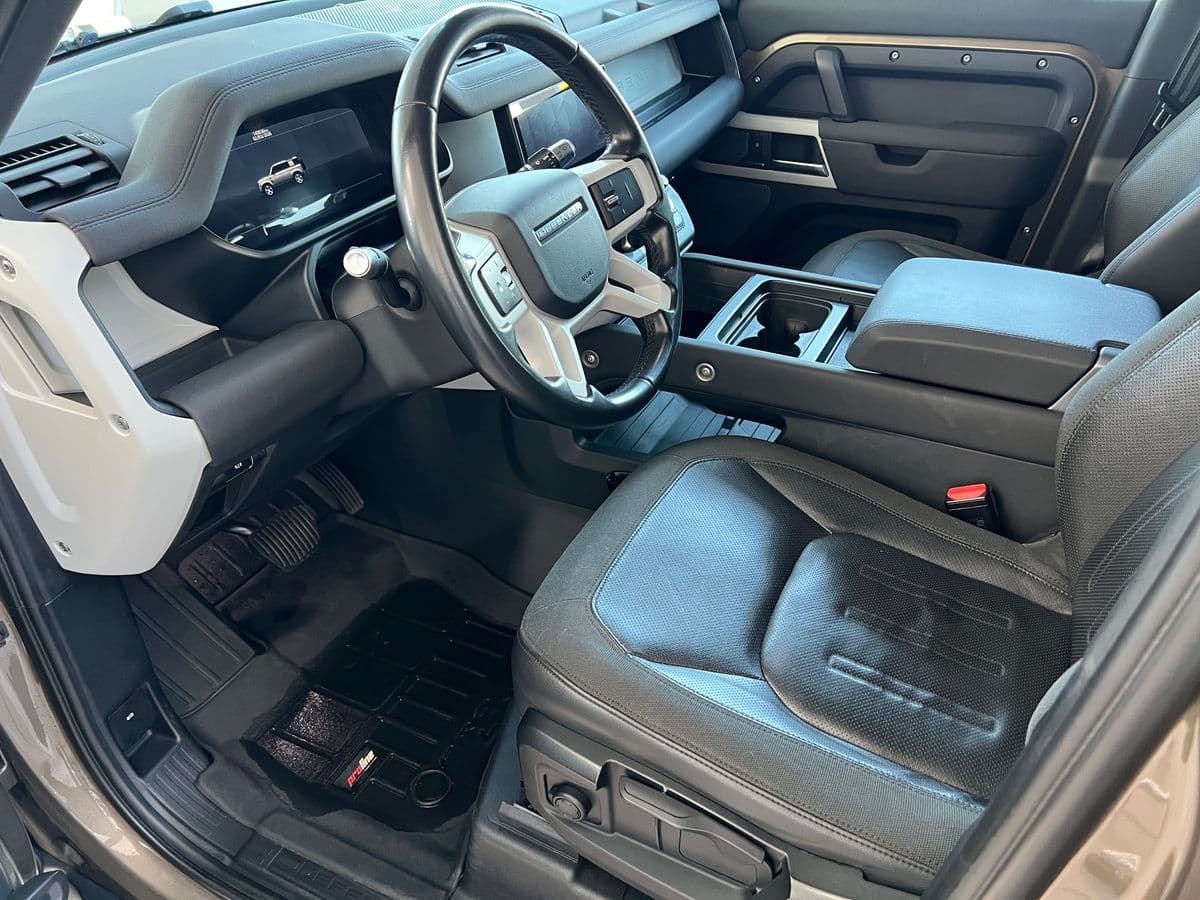 2021 Land Rover Defender - 5