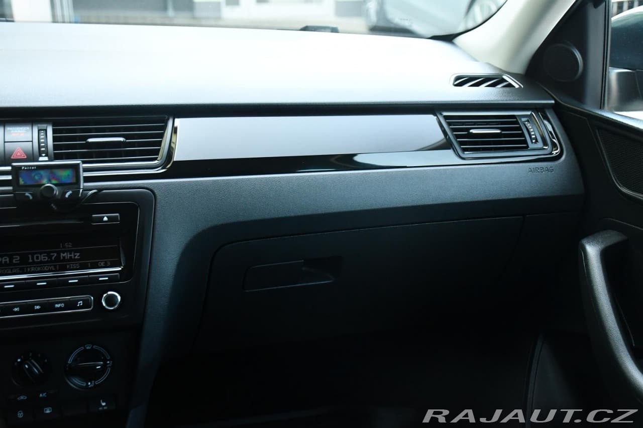 2014 Škoda Rapid - 8