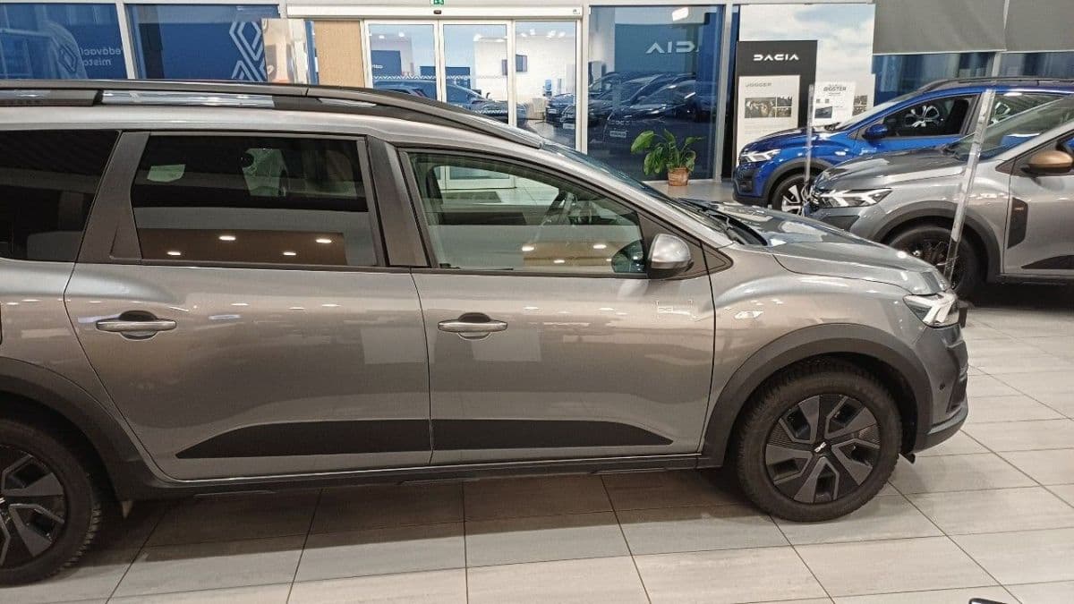 2025 Dacia Jogger - 4