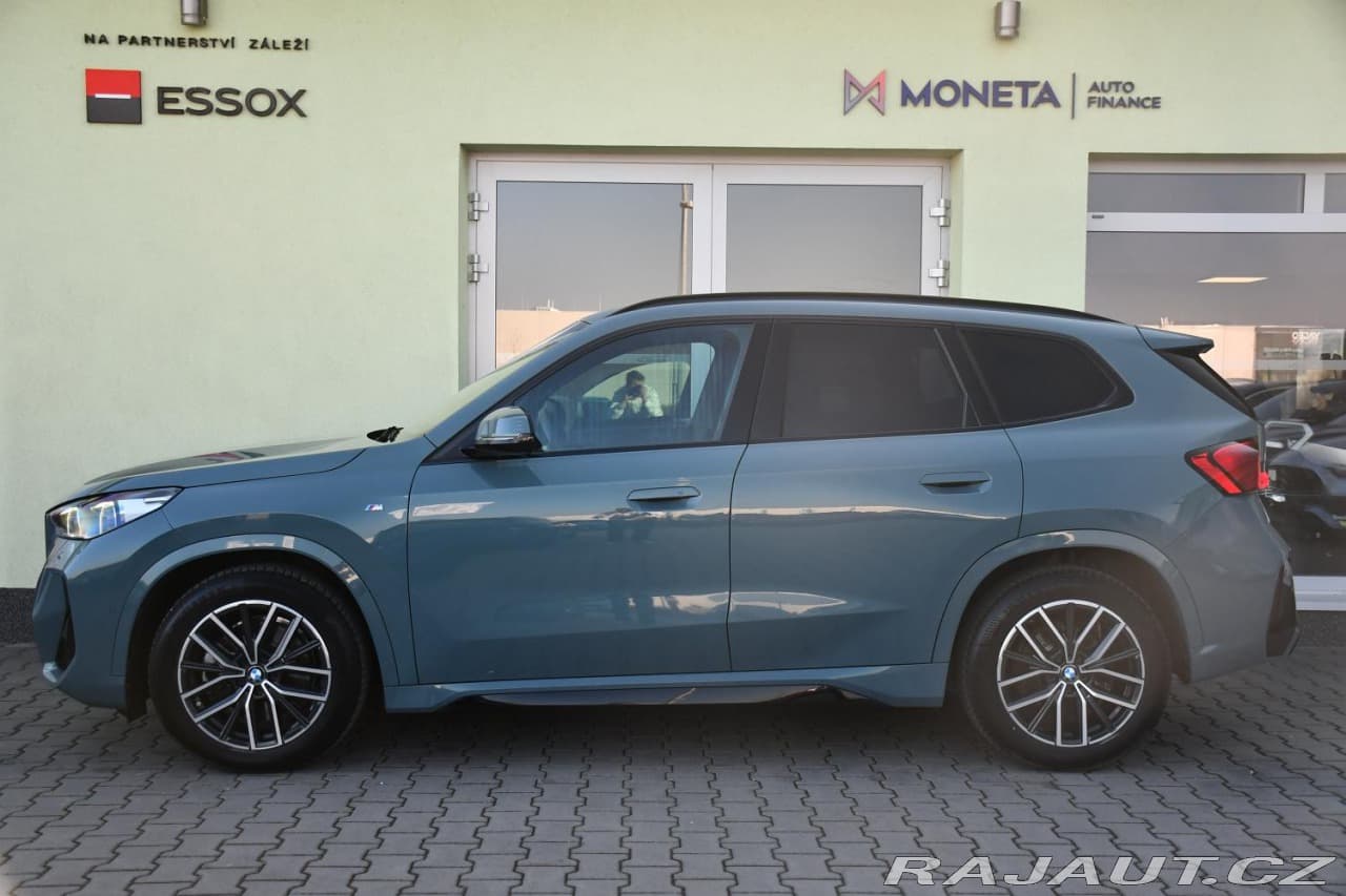2023 BMW X1 - 11