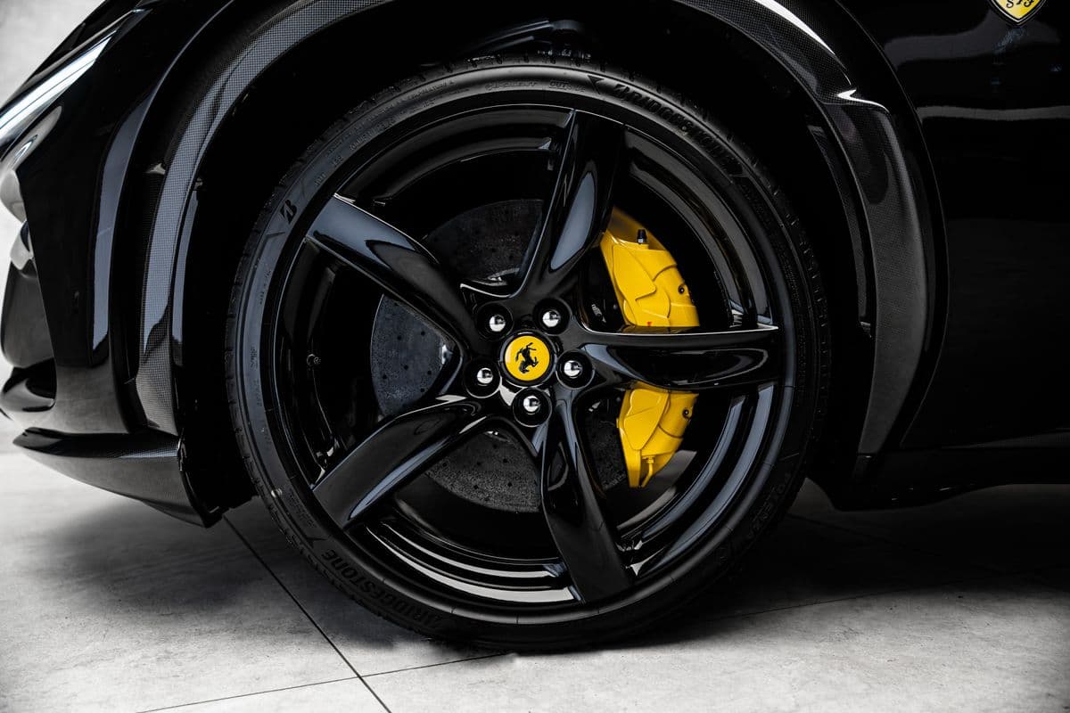 2026 Ferrari Purosangue - 2