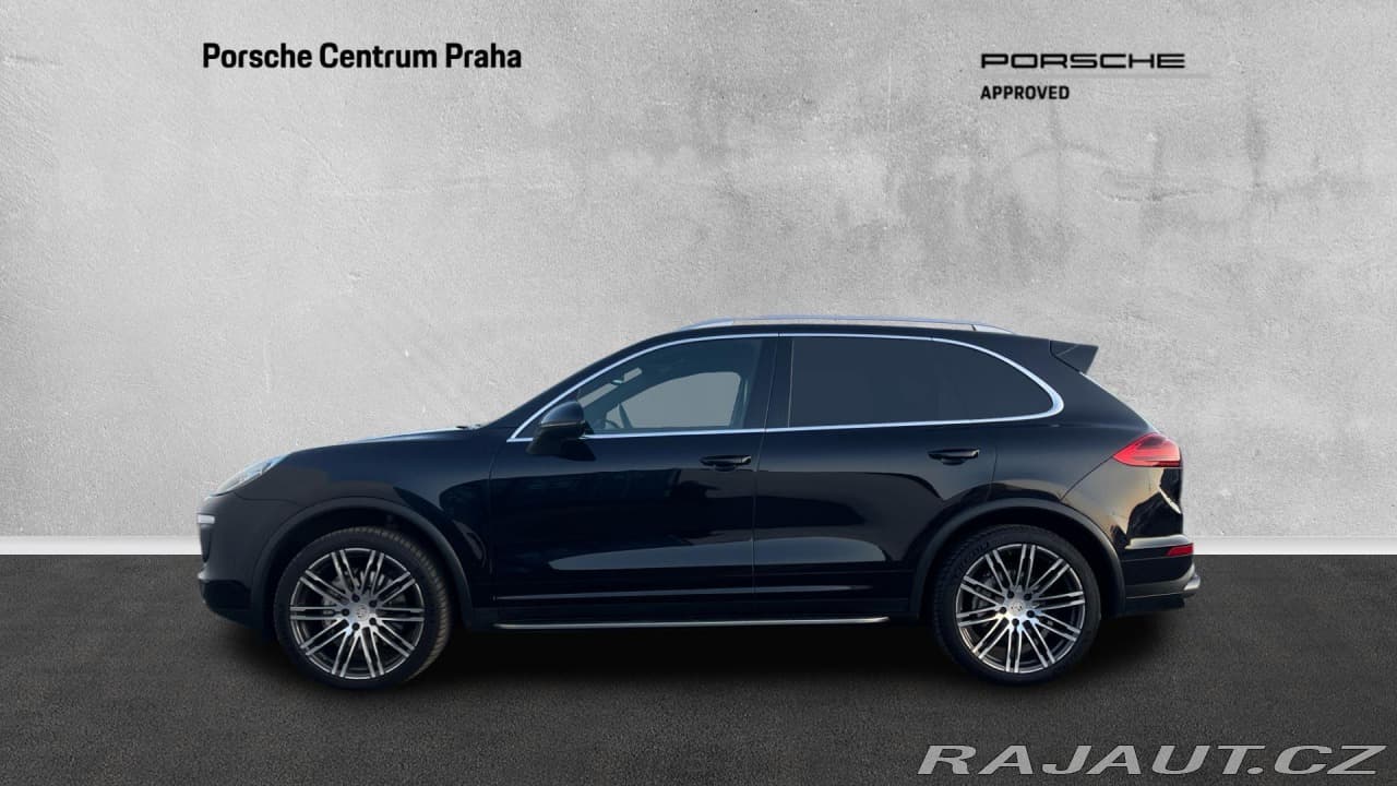 2016 Porsche Cayenne - 3