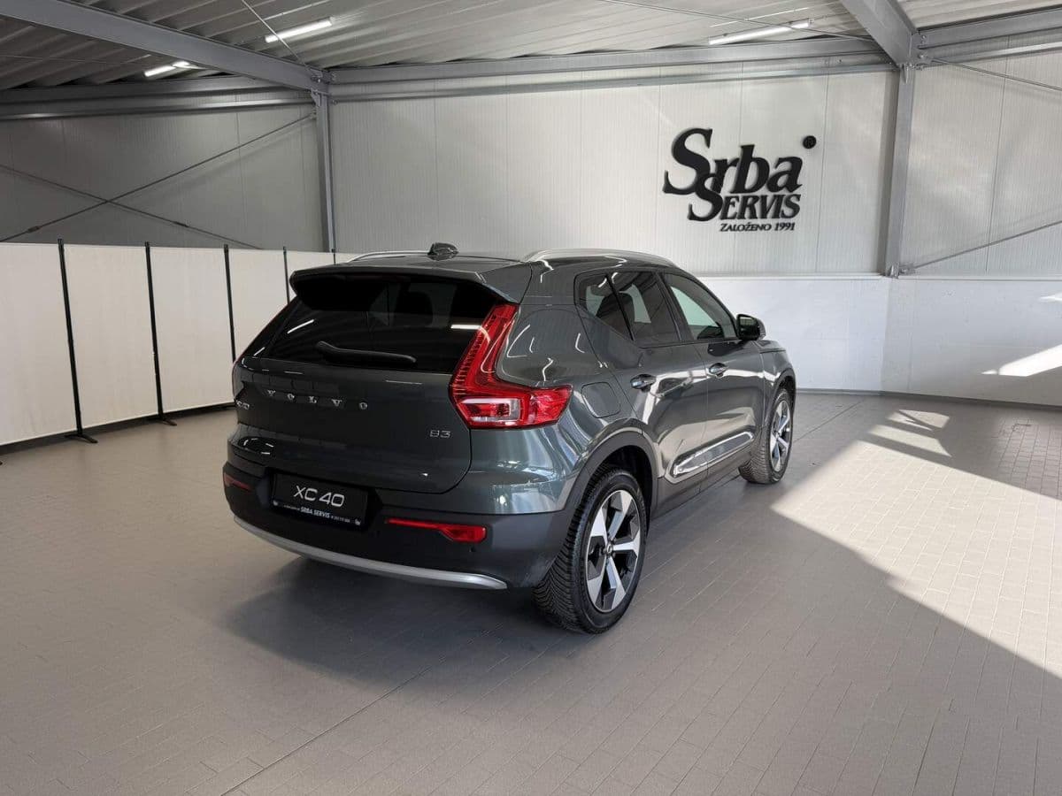 2026 Volvo Xc40 - 4