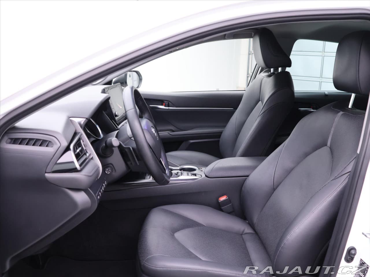 2023 Toyota Camry - 11