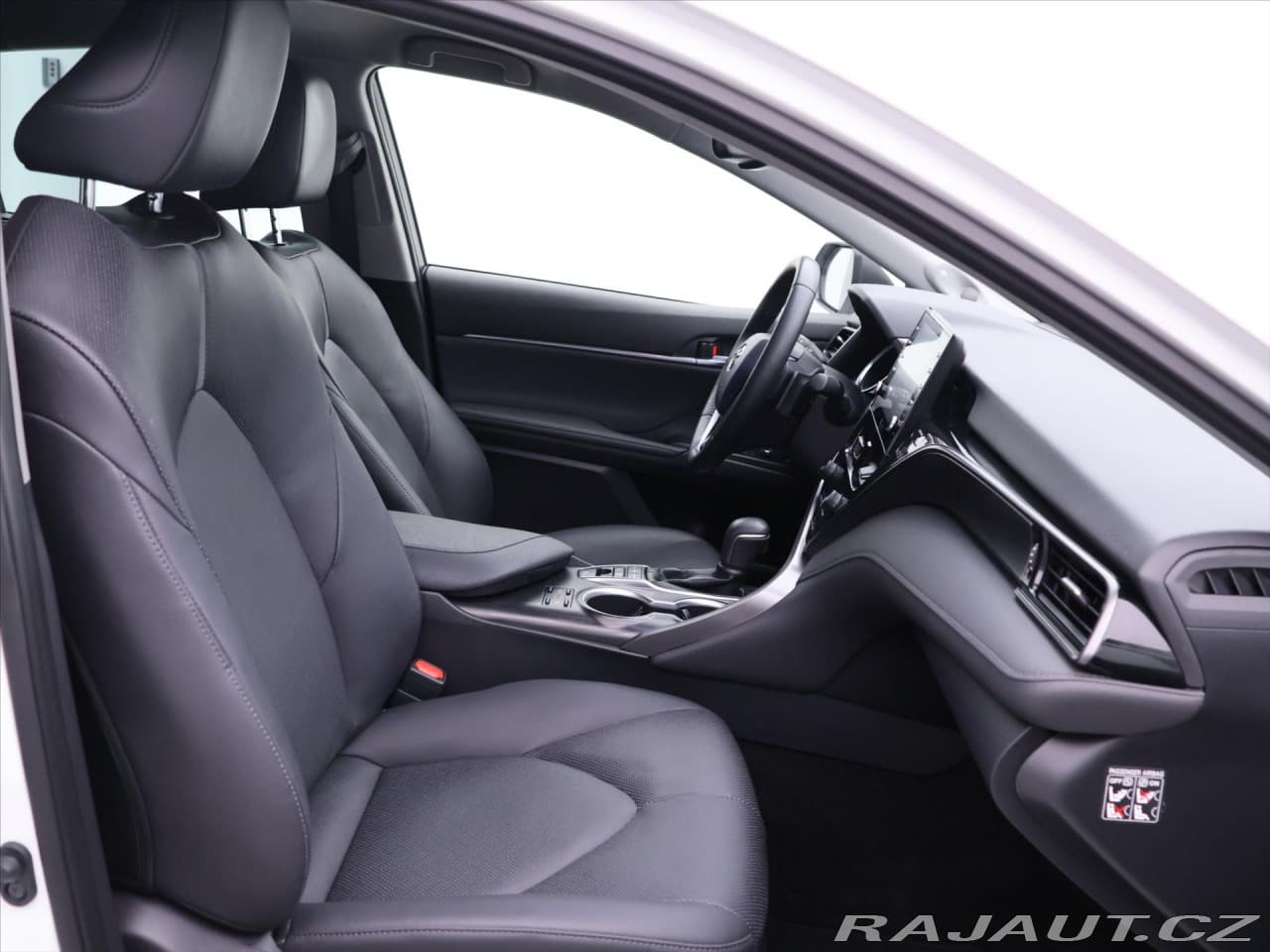 2023 Toyota Camry - 13