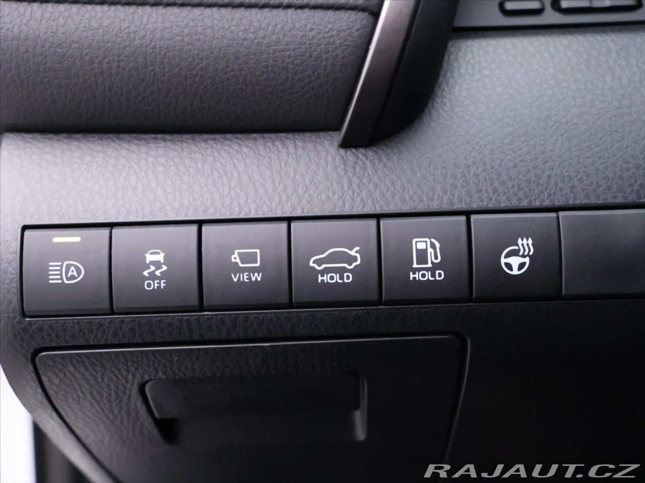 2023 Toyota Camry - 18