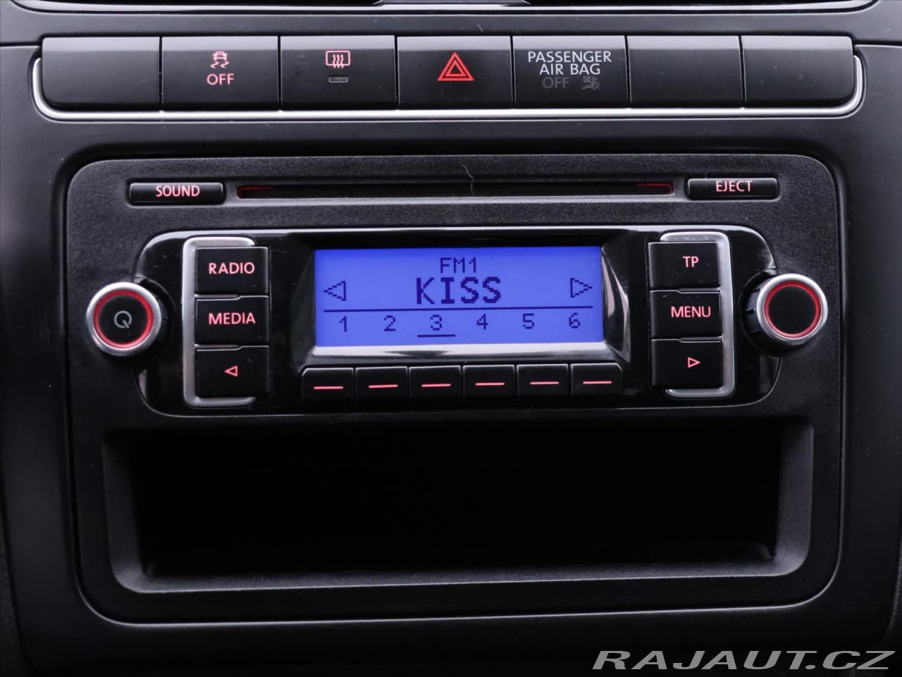 2010 Volkswagen Polo - 16