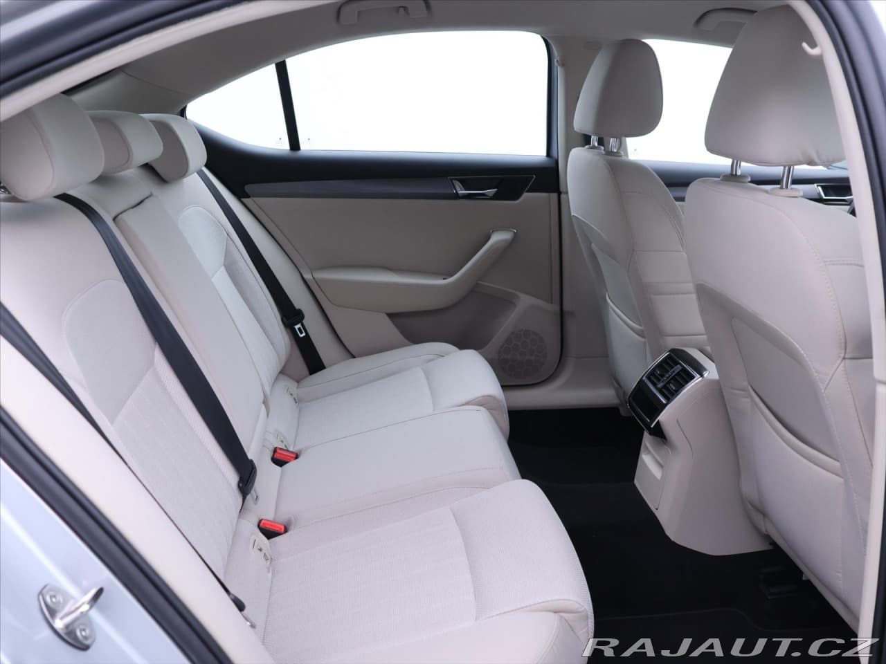 2022 Škoda Superb - 12