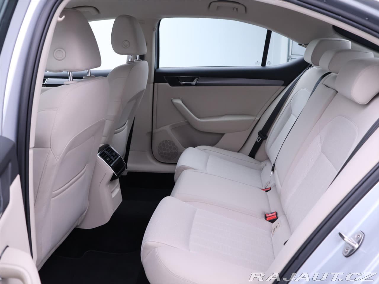 2022 Škoda Superb - 13