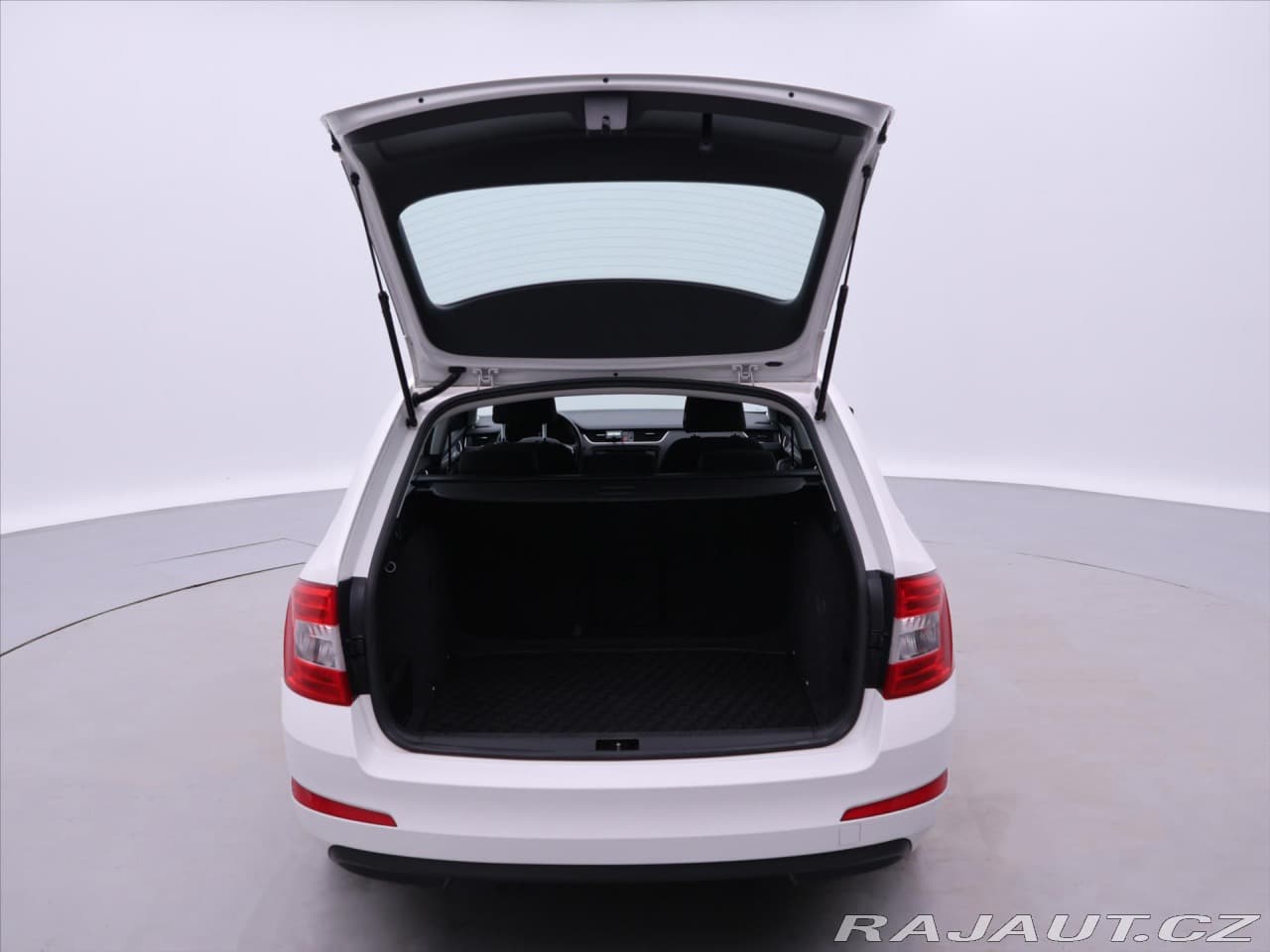 2014 Škoda Octavia - 9