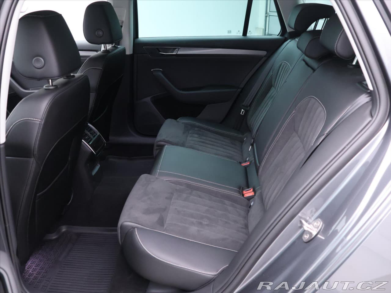 2023 Škoda Superb - 17