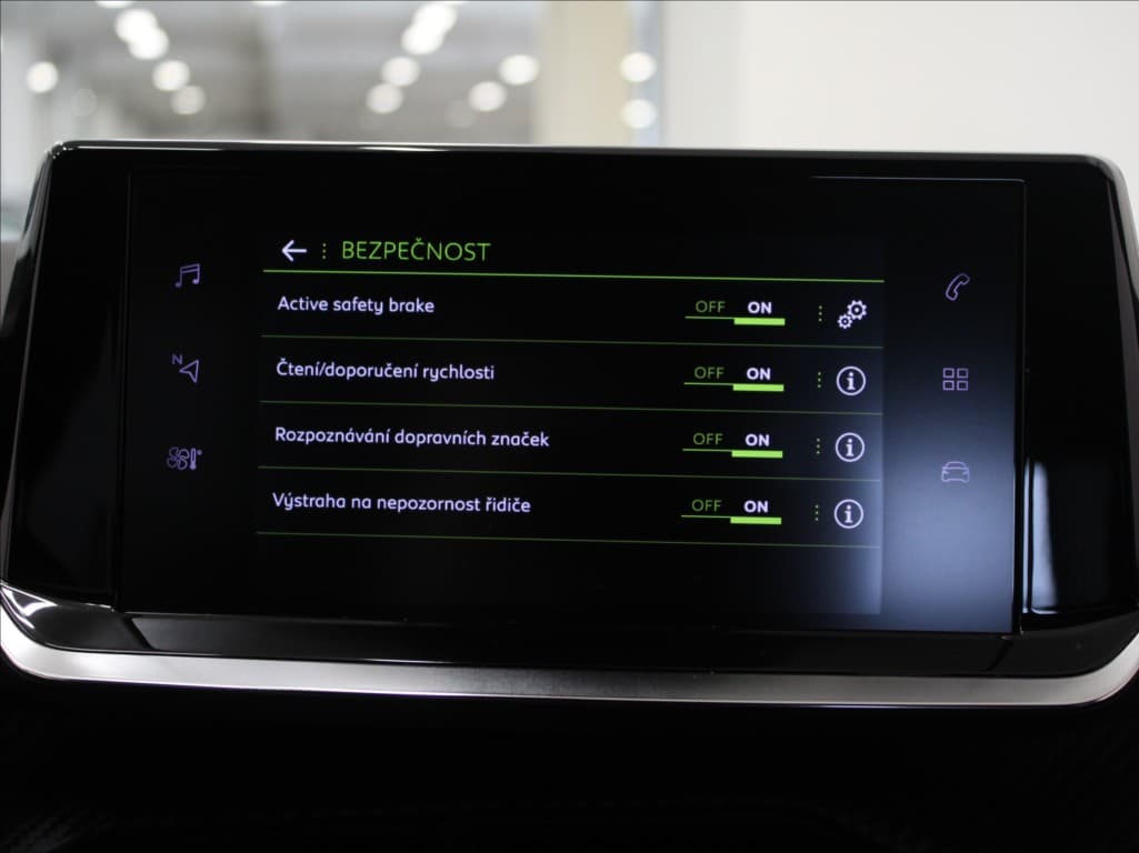 2023 Peugeot 2008 - 12