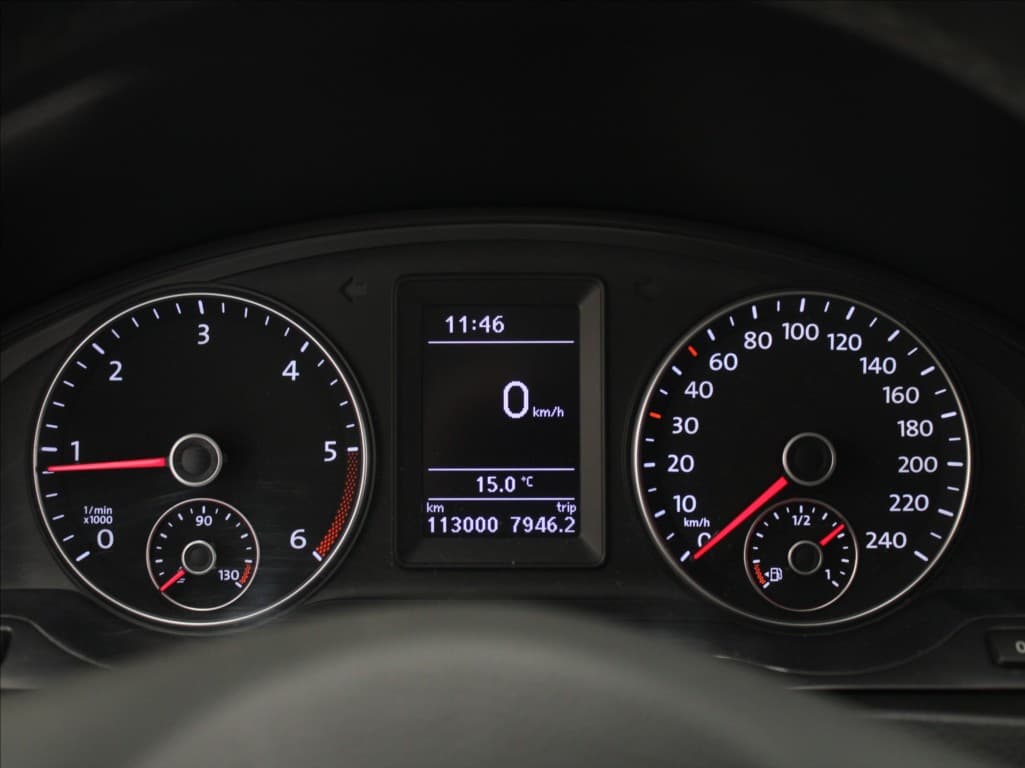 2013 Volkswagen Transporter - 19