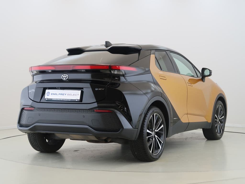 2023 Toyota C-Hr - 5
