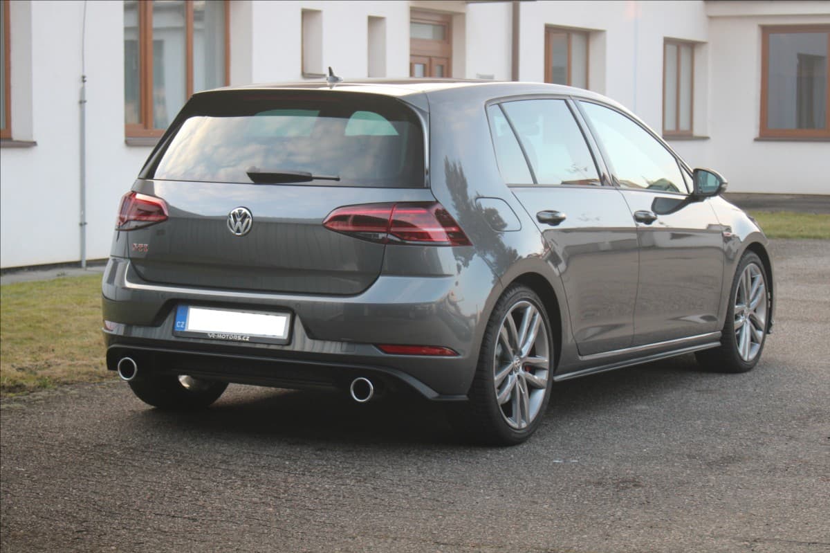 2020 Volkswagen Golf - 4