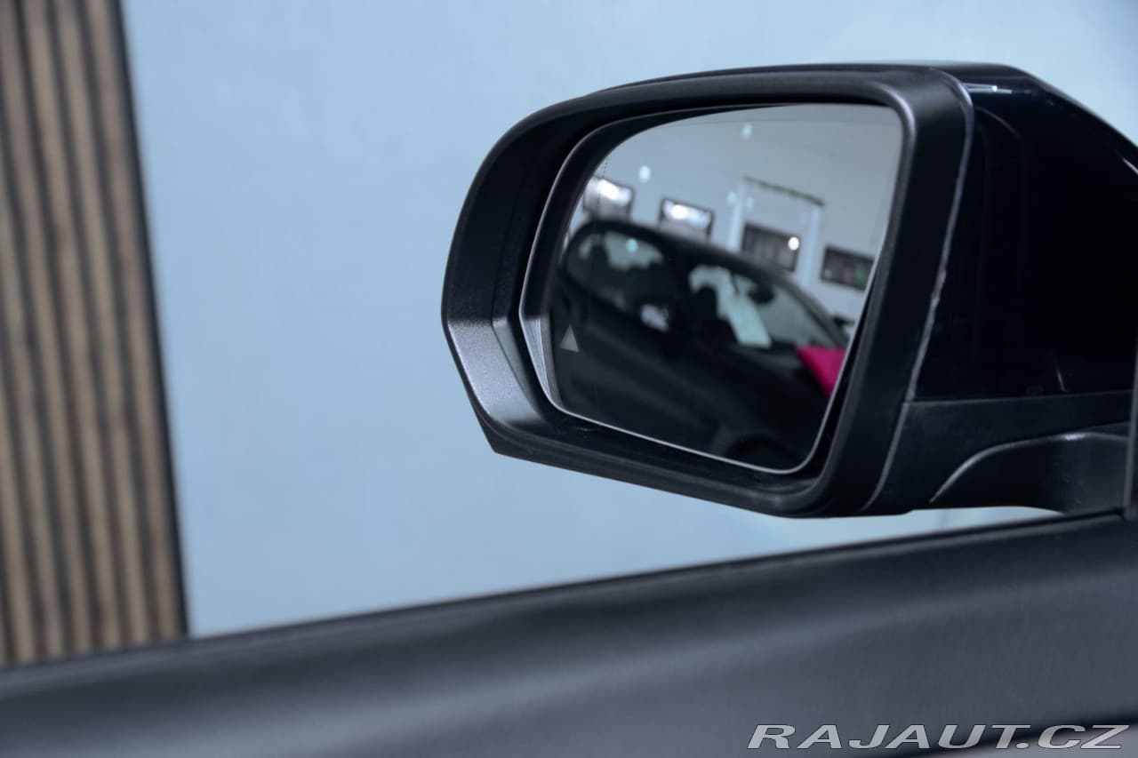 2021 Mercedes-Benz V-Class - 11