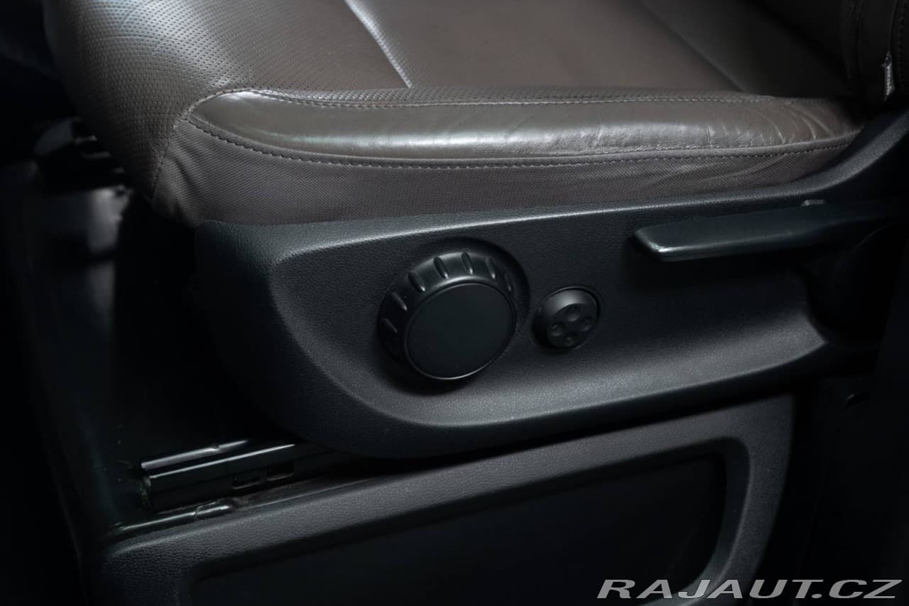 2021 Mercedes-Benz V-Class - 12