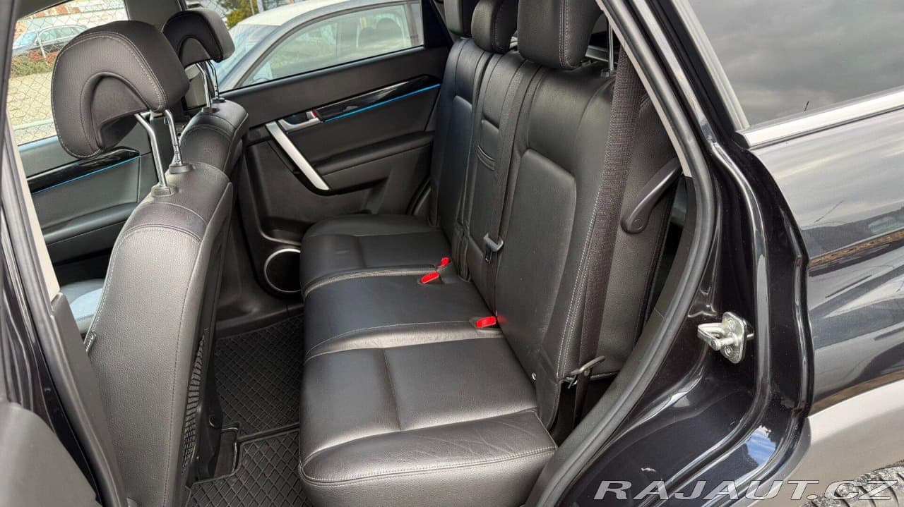 2012 Chevrolet Captiva - 16