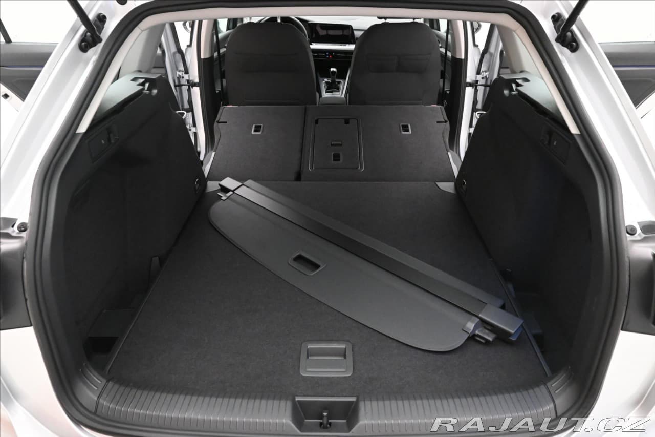 2022 Volkswagen Golf - 11