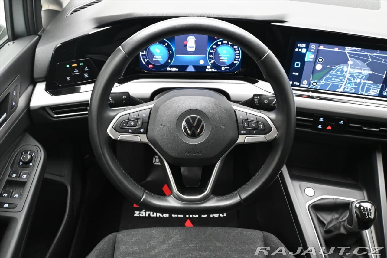 2022 Volkswagen Golf - 18