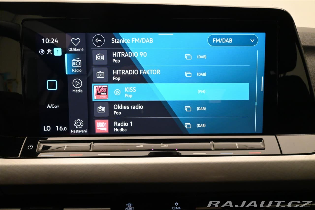 2022 Volkswagen Golf - 19