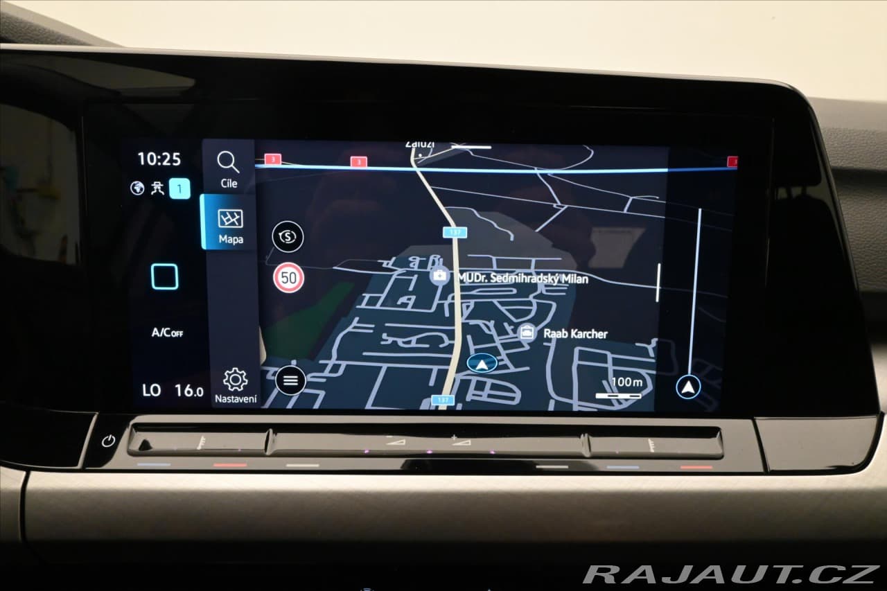 2022 Volkswagen Golf - 20