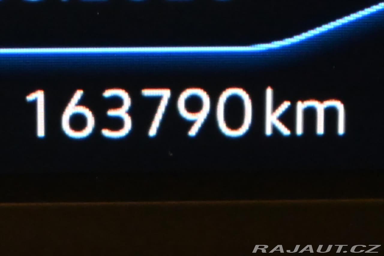 2023 Volkswagen Touran - 18