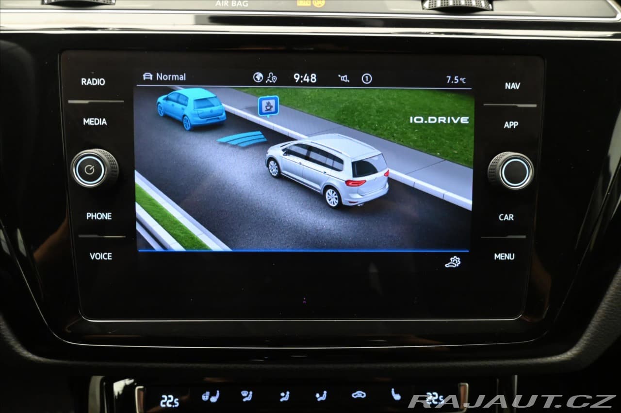 2022 Volkswagen Touran - 20