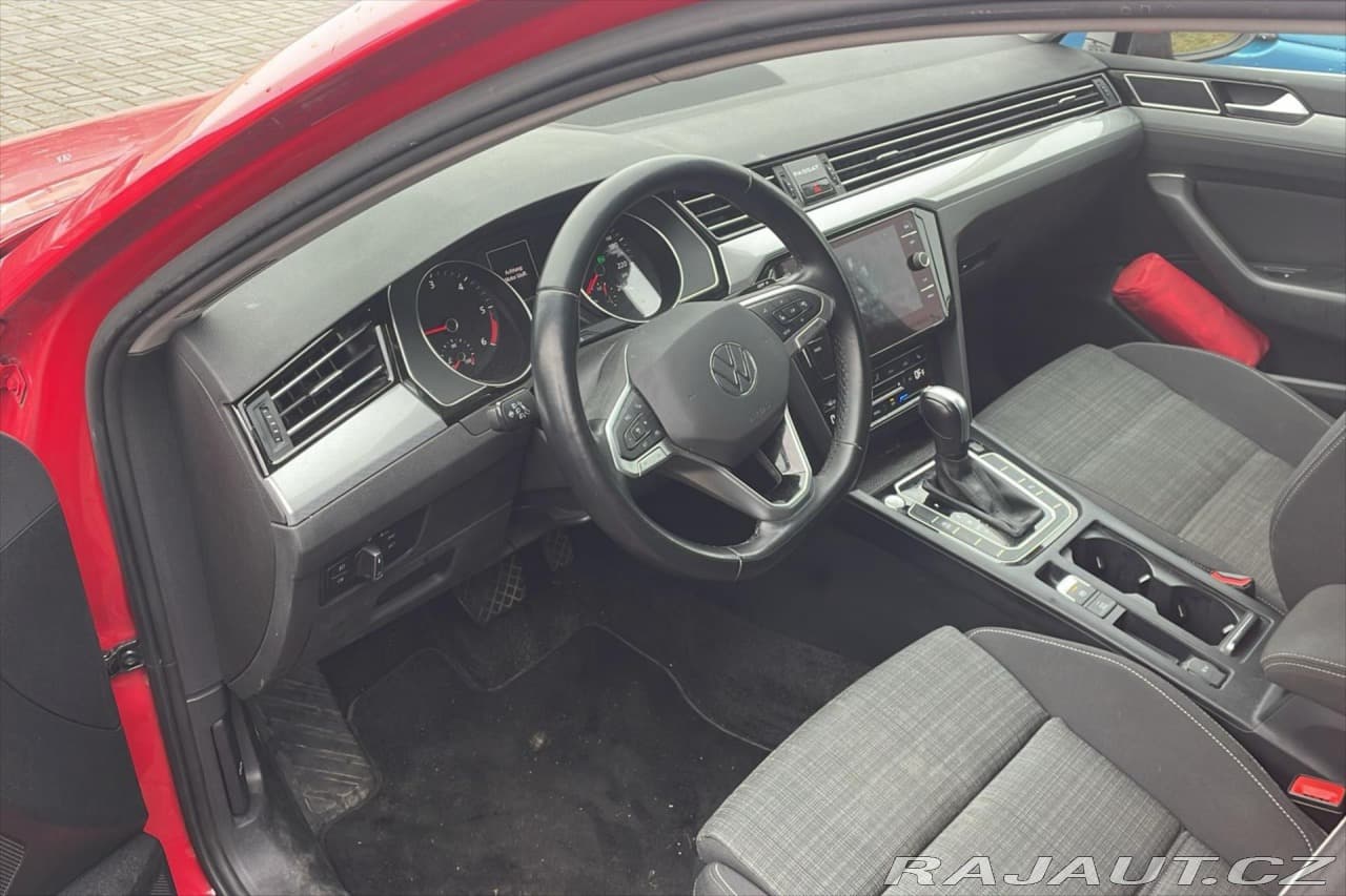 2022 Volkswagen Passat - 3