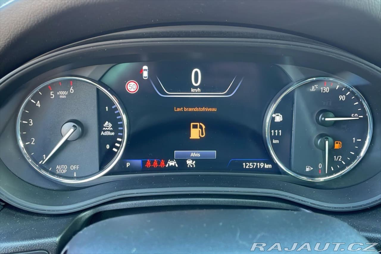 2021 Opel Insignia - 4